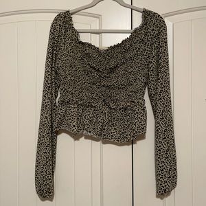 Ruffled long sleeve top